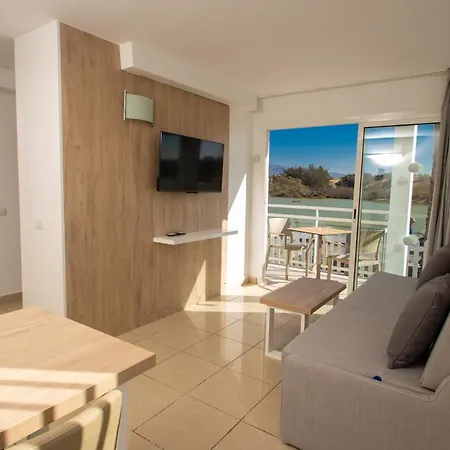 Apartment Cocoteros